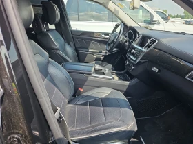 Обява за продажба на Mercedes-Benz GL 500 AMG* 7МЕСТА* МАСАЖ* ДИСТРОНИК* ОБДУХ* HARMAN* ТВ*  ~24 500 лв. - изображение 11