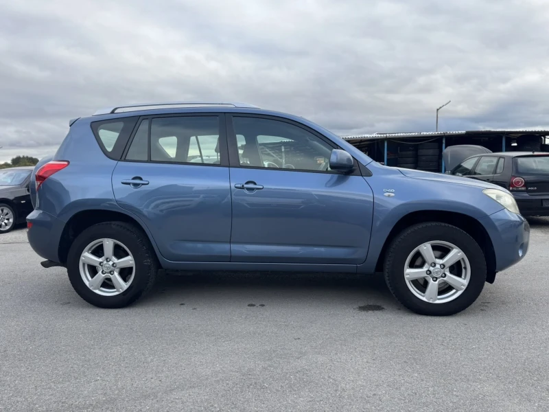 Toyota Rav4 2.2D-4D -10%, снимка 7 - Автомобили и джипове - 51946287