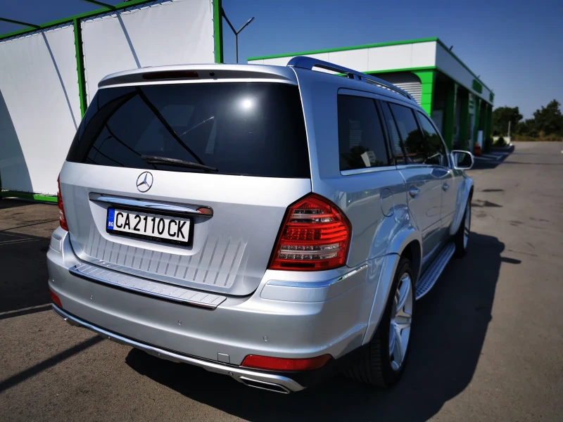 Mercedes-Benz GL 500 Grand Edition AMG 5.5L V8, снимка 4 - Автомобили и джипове - 52870747