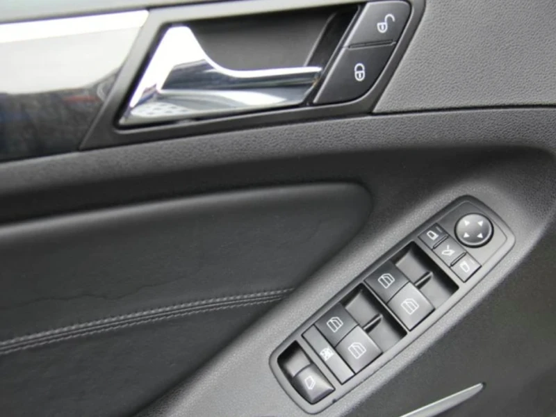 Mercedes-Benz GL 500 Grand Edition AMG 5.5L V8, снимка 12 - Автомобили и джипове - 52870747