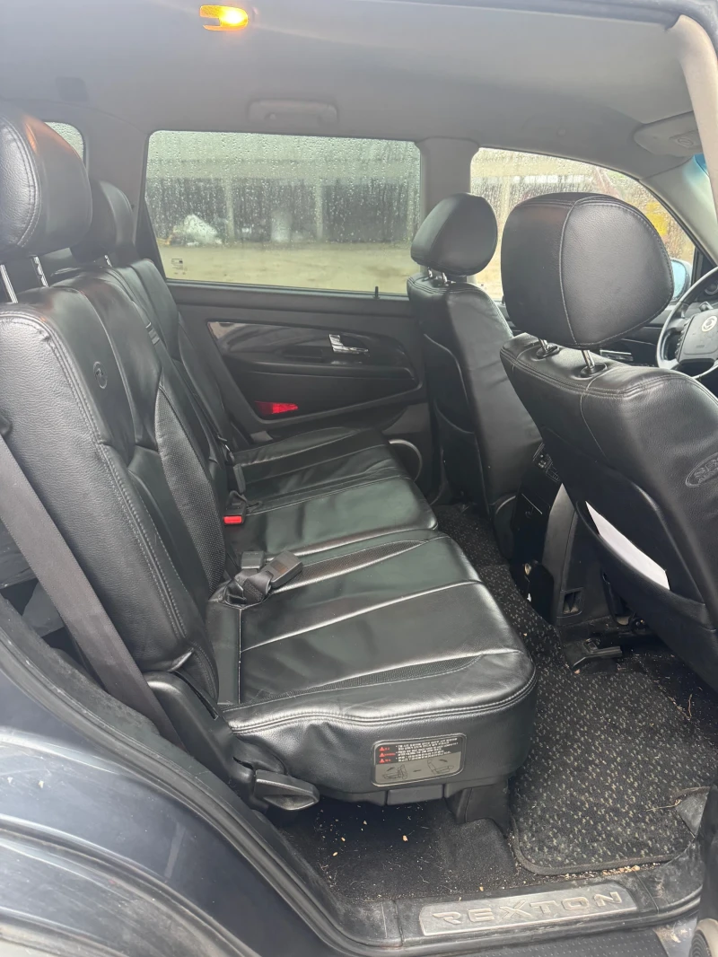 SsangYong Rexton 2.7, снимка 6 - Автомобили и джипове - 52650231
