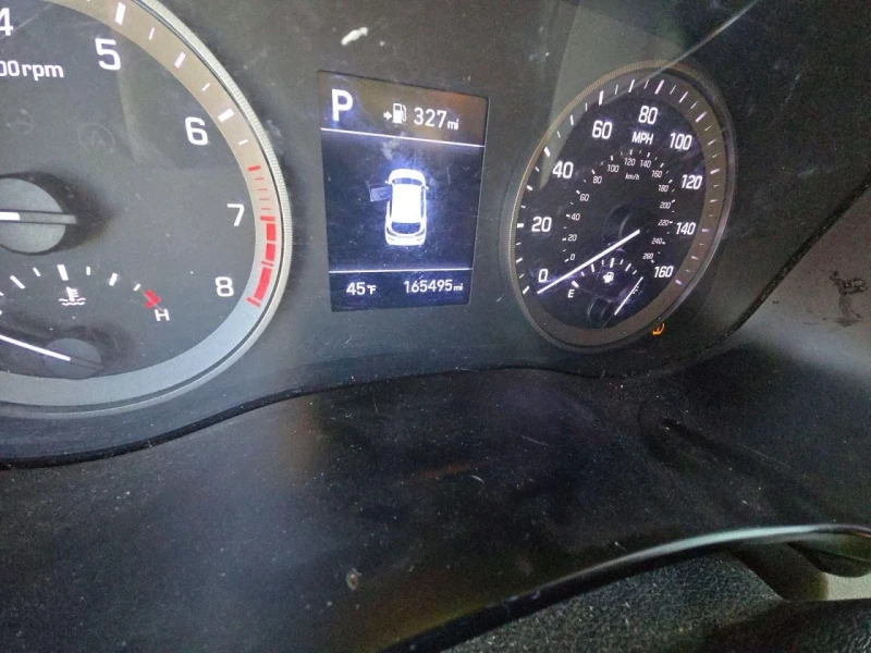 Hyundai Tucson, снимка 8 - Автомобили и джипове - 53401479