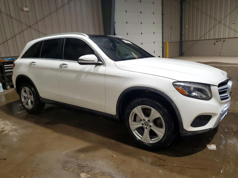 Mercedes-Benz GLC 300 4MATIC* BURMESTER* ПОДГРЕВ* PANO* AMBIENT