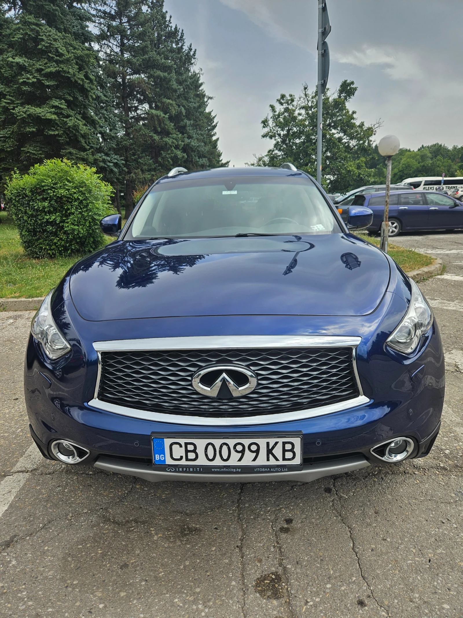 Infiniti QX70 3.0D N1 - изображение 4