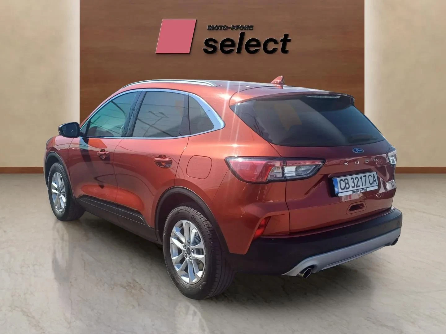 Ford Kuga 1.5 TDCi - изображение 8