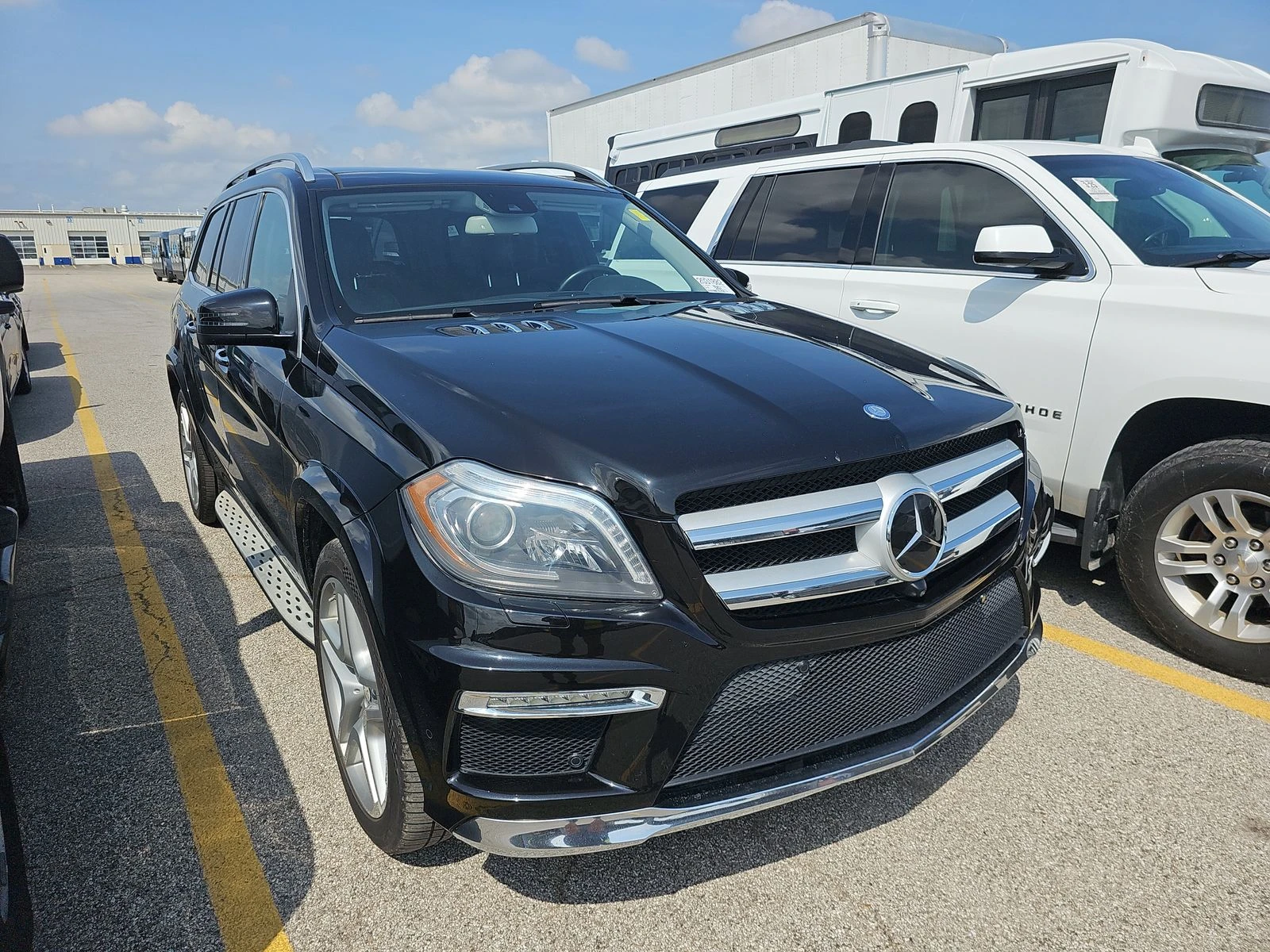 Mercedes-Benz GL 500 AMG* 7МЕСТА* МАСАЖ* ДИСТРОНИК* ОБДУХ* HARMAN* ТВ*  - изображение 3