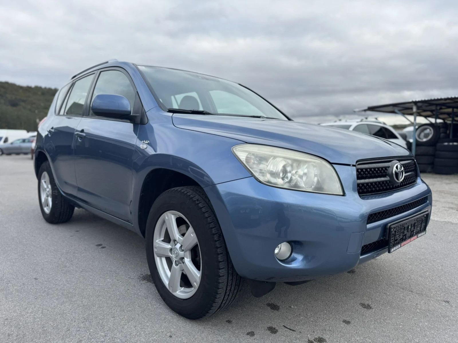 Toyota Rav4 2.2D-4D  - изображение 2
