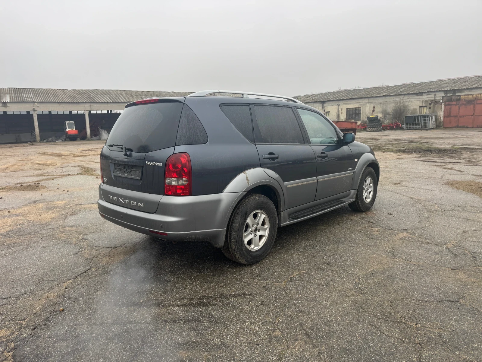 SsangYong Rexton 2.7 - изображение 5