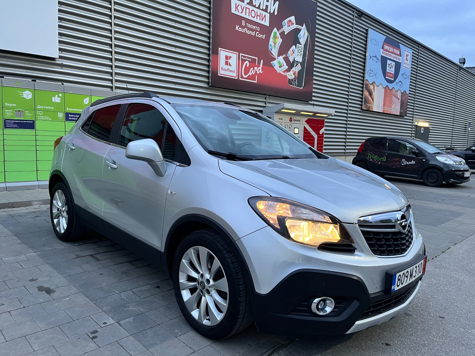 Opel Mokka 1.4 Турбо Бензин-Газ!!!, снимка 3 - Автомобили и джипове - 54012069