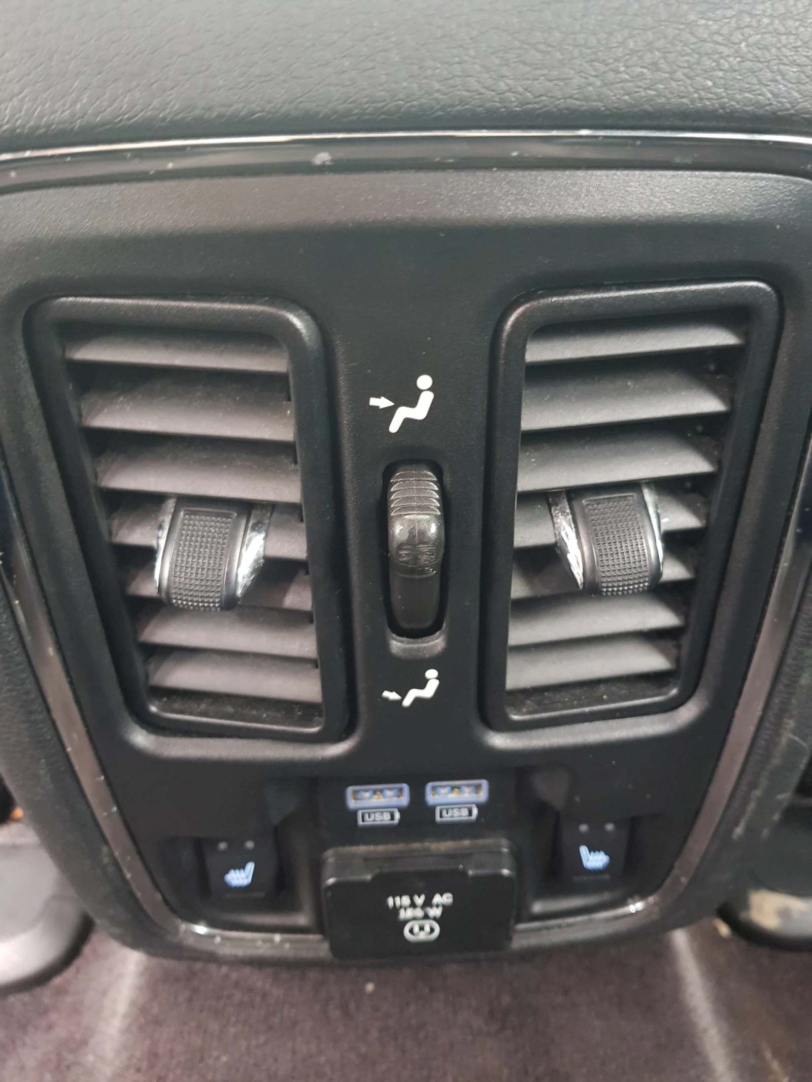 Jeep Grand cherokee, снимка 14 - Автомобили и джипове - 54016651