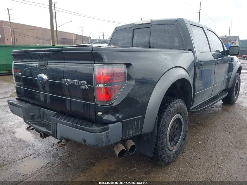 Ford F150 SVT RAPTOR С РЕГИСТРАЦИЯ & АВТО КРЕДИТ , снимка 6 - Автомобили и джипове - 54040939