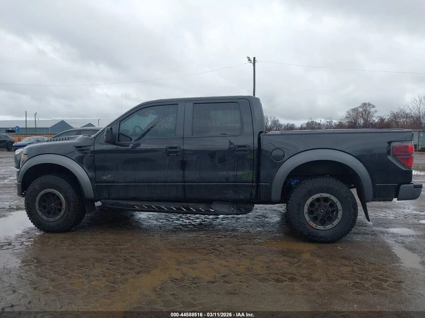 Ford F150 SVT RAPTOR С РЕГИСТРАЦИЯ & АВТО КРЕДИТ , снимка 8 - Автомобили и джипове - 54040939