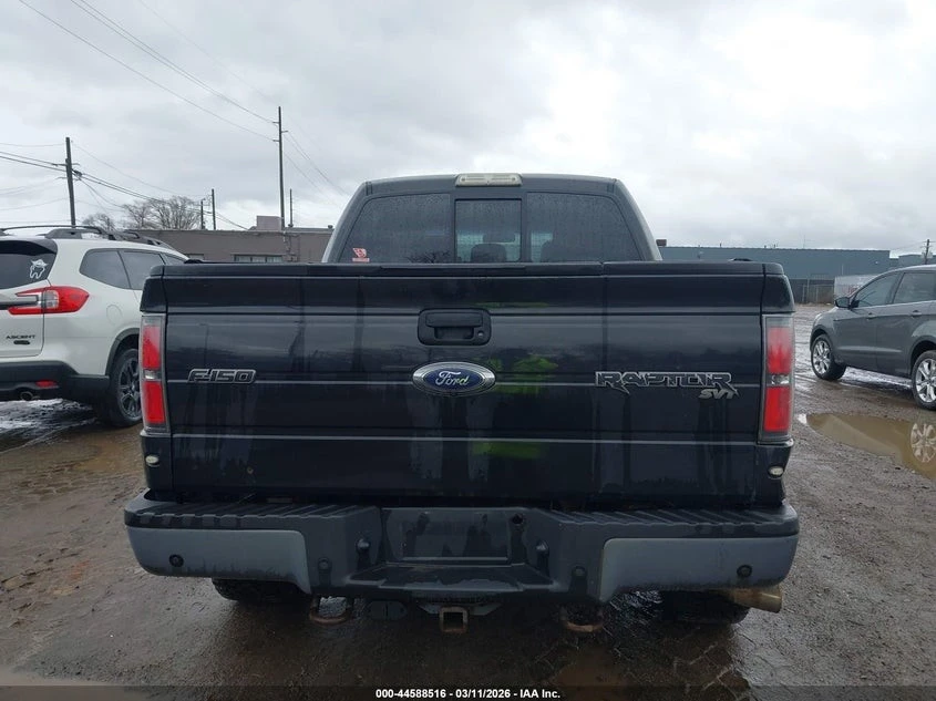 Ford F150 SVT RAPTOR С РЕГИСТРАЦИЯ & АВТО КРЕДИТ , снимка 5 - Автомобили и джипове - 54040939