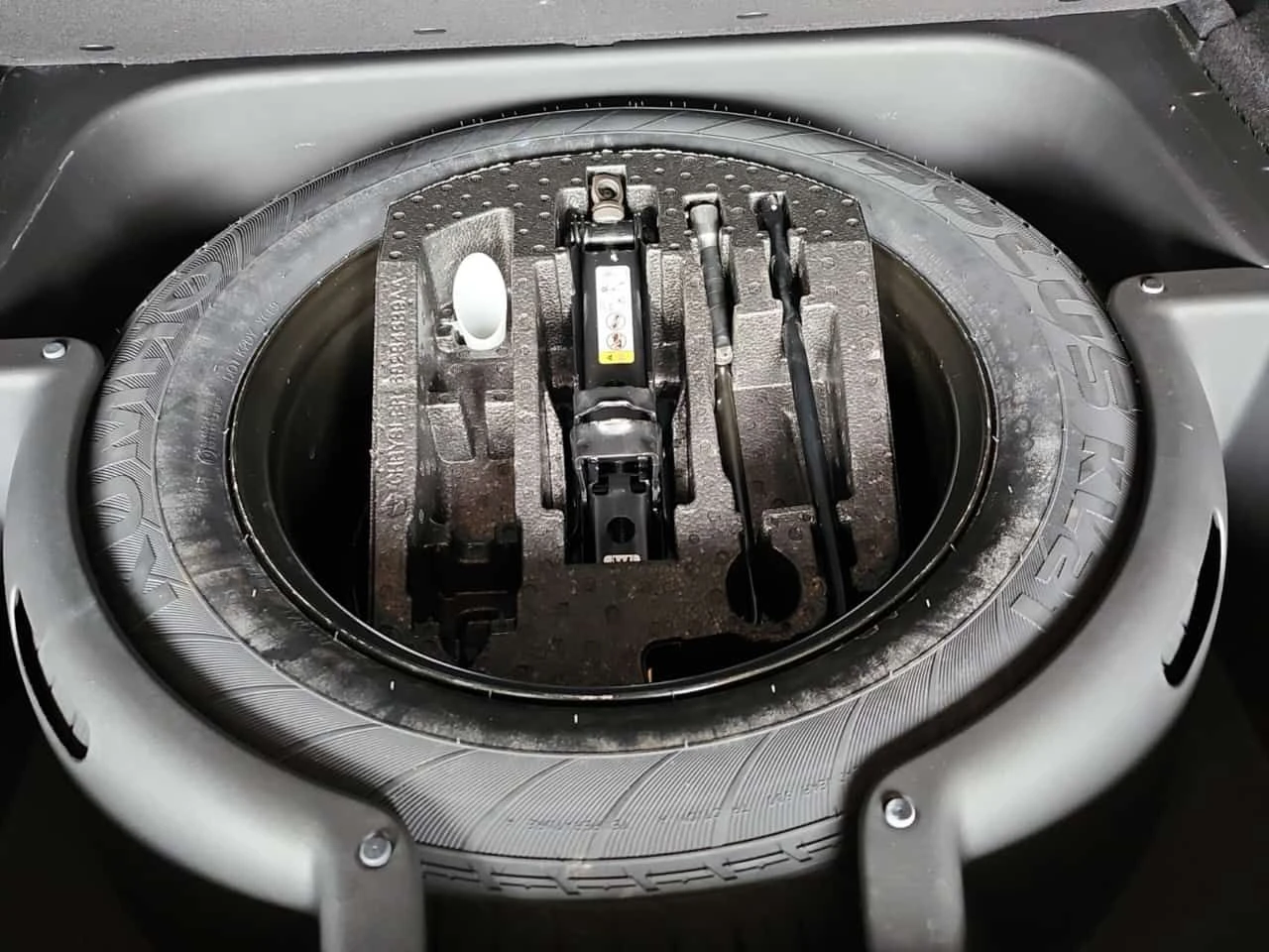 Jeep Grand cherokee TRAILHAWK/CARFAX/5.7/2 Ключа/Обдух/Подгрев, снимка 14 - Автомобили и джипове - 54128832