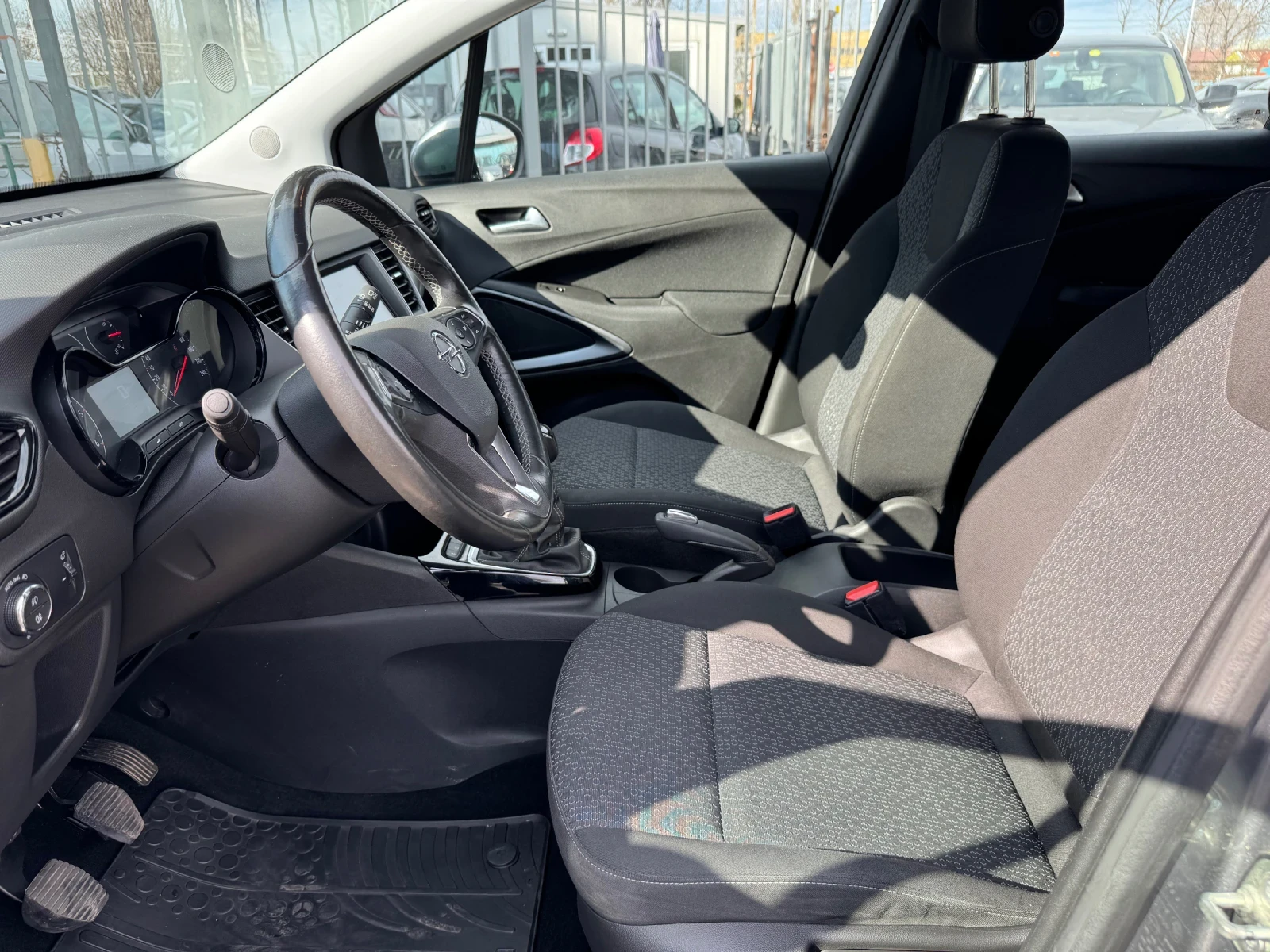 Opel Crossland X 1.6 CDTI, снимка 8 - Автомобили и джипове - 54177999