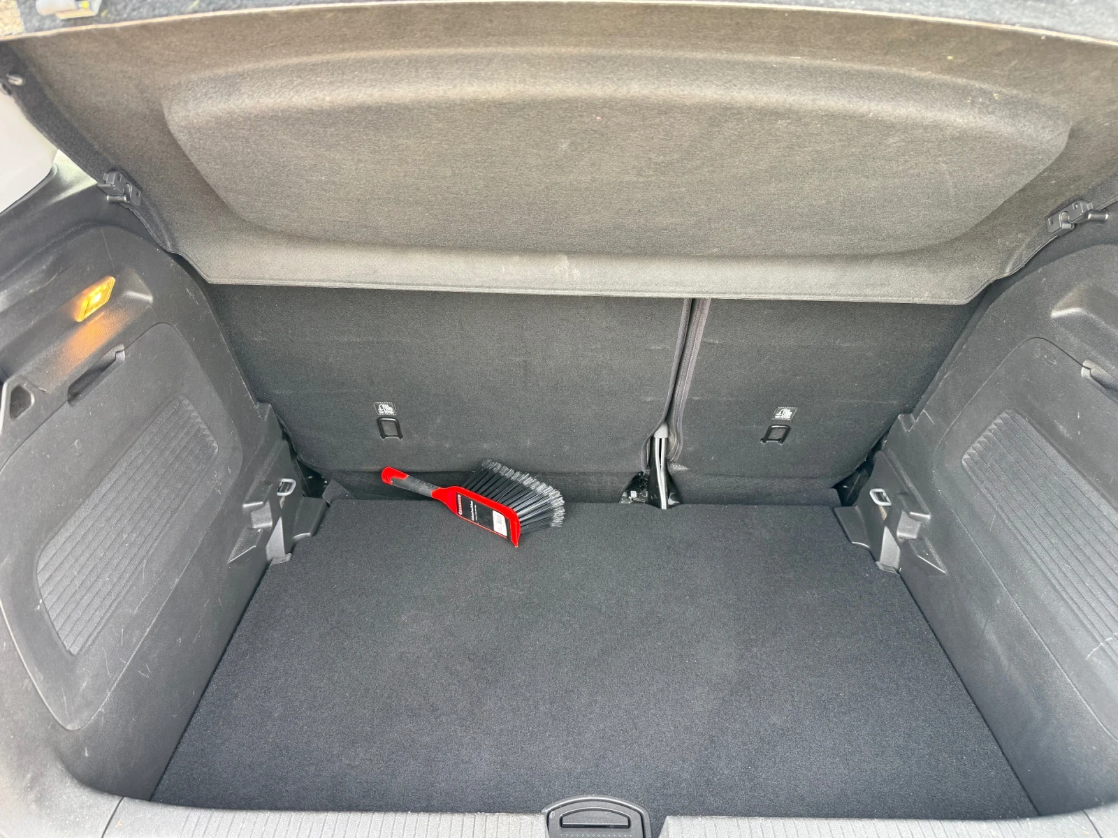 Opel Crossland X 1.6 CDTI, снимка 17 - Автомобили и джипове - 54177999