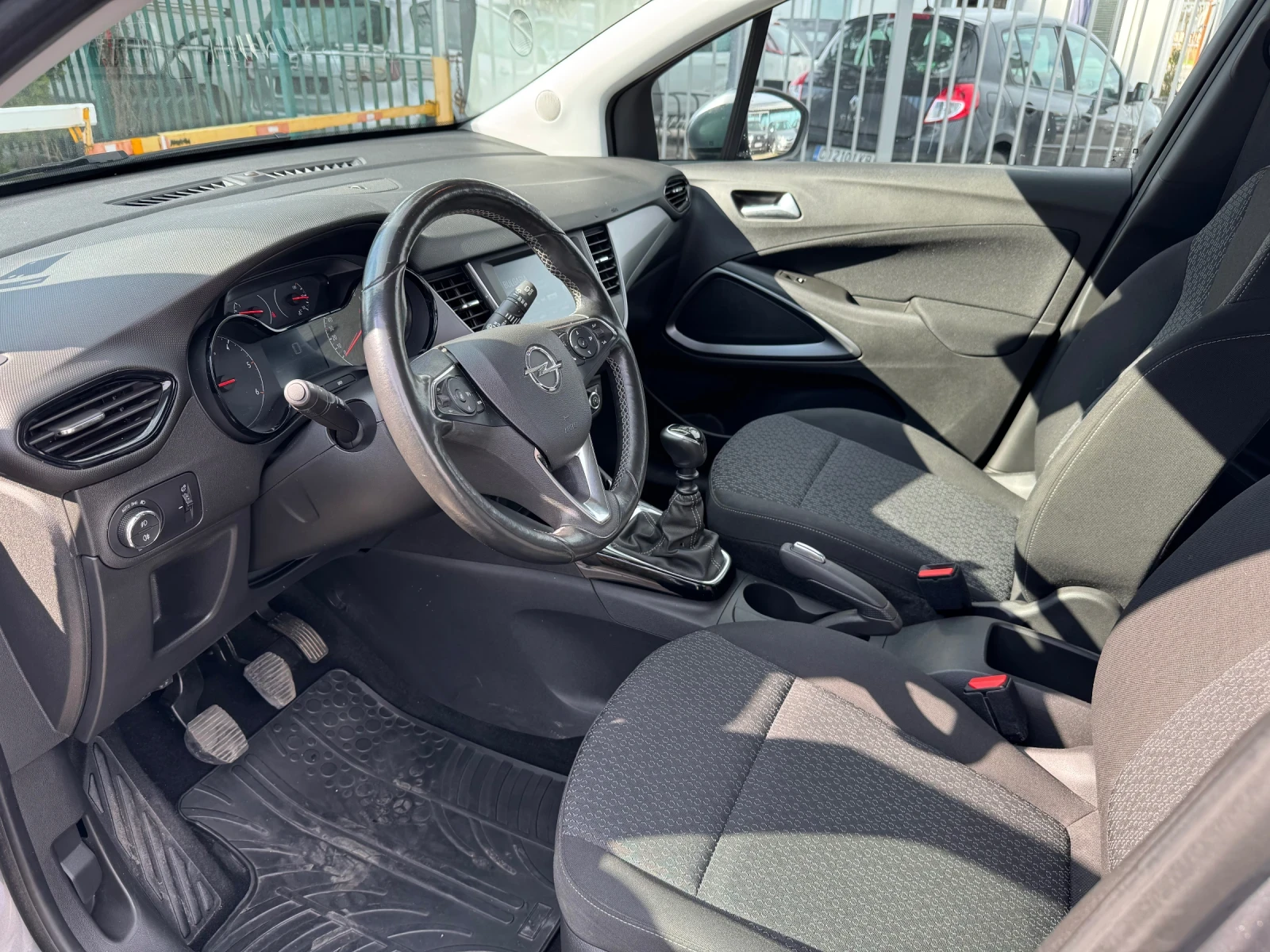 Opel Crossland X 1.6 CDTI, снимка 7 - Автомобили и джипове - 54177999