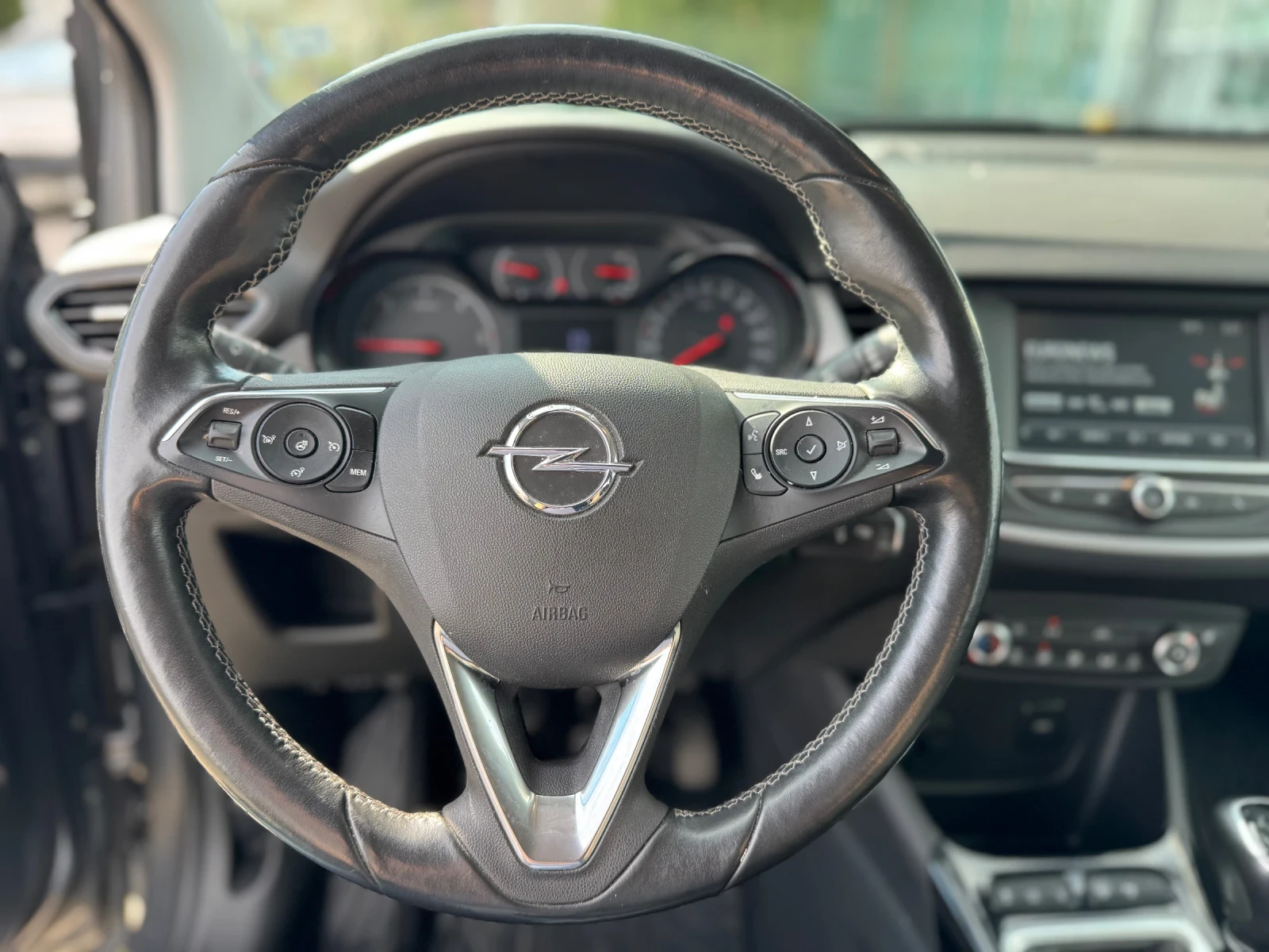 Opel Crossland X 1.6 CDTI, снимка 9 - Автомобили и джипове - 54177999