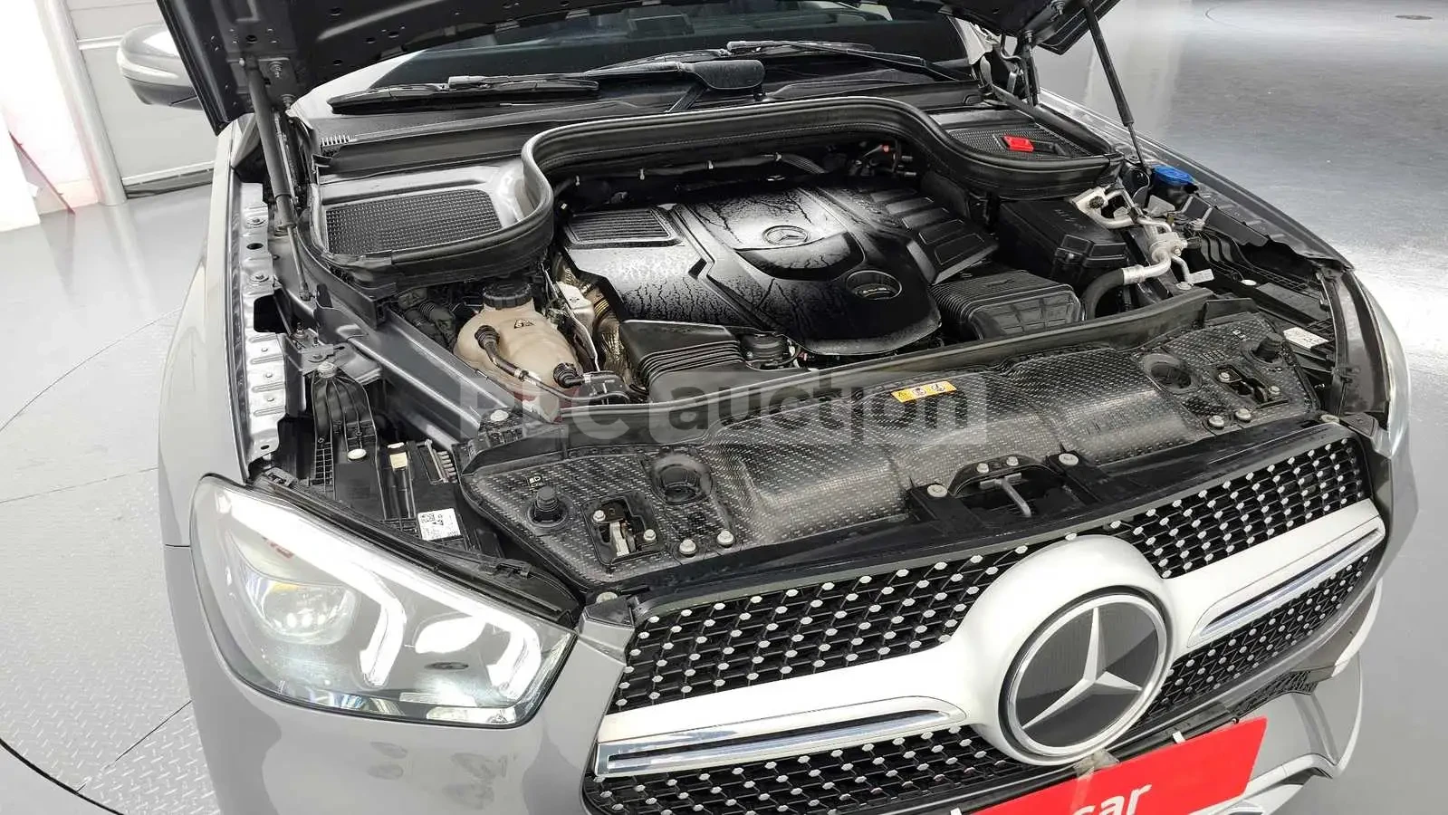 Mercedes-Benz GLE 400 ОБДУХВАНЕ * ДИСТРОНИК * HEAD-UP * BURMESTER * , снимка 6 - Автомобили и джипове - 54999332