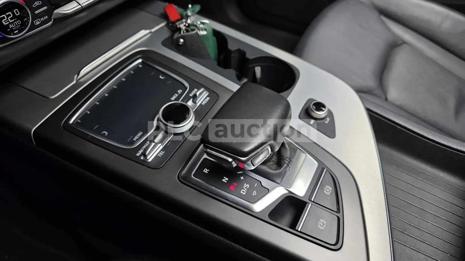 Audi Q7 PRESTIGE !УНИКАТ! #ПЪЛНО ОБОРУДВАНЕ# !ПАНОРАМА/360, снимка 9 - Автомобили и джипове - 55066025