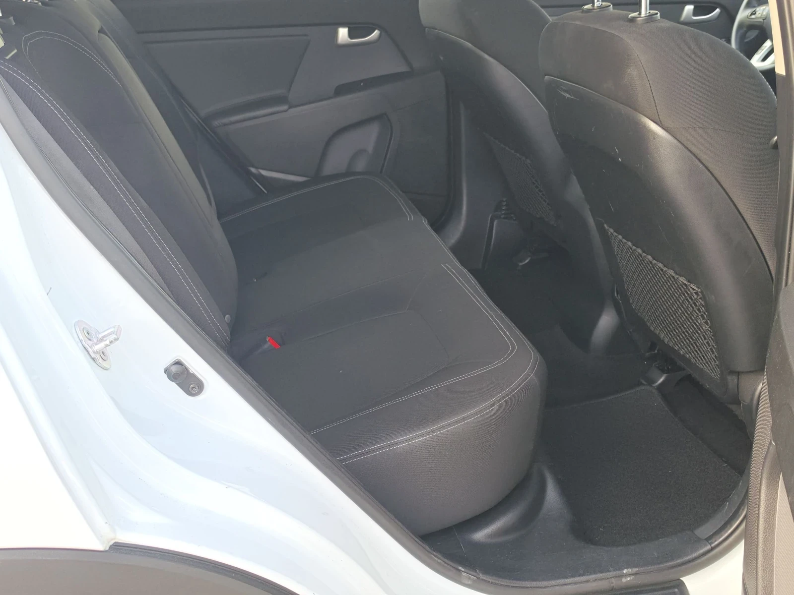 Kia Sportage 1.7 CRDI PLUS 2WD, снимка 13 - Автомобили и джипове - 55077102