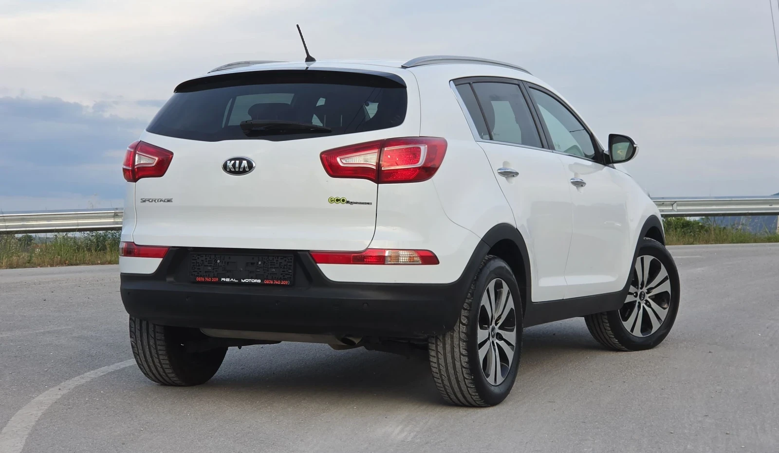 Kia Sportage 1.7 CRDI PLUS 2WD, снимка 7 - Автомобили и джипове - 55077102