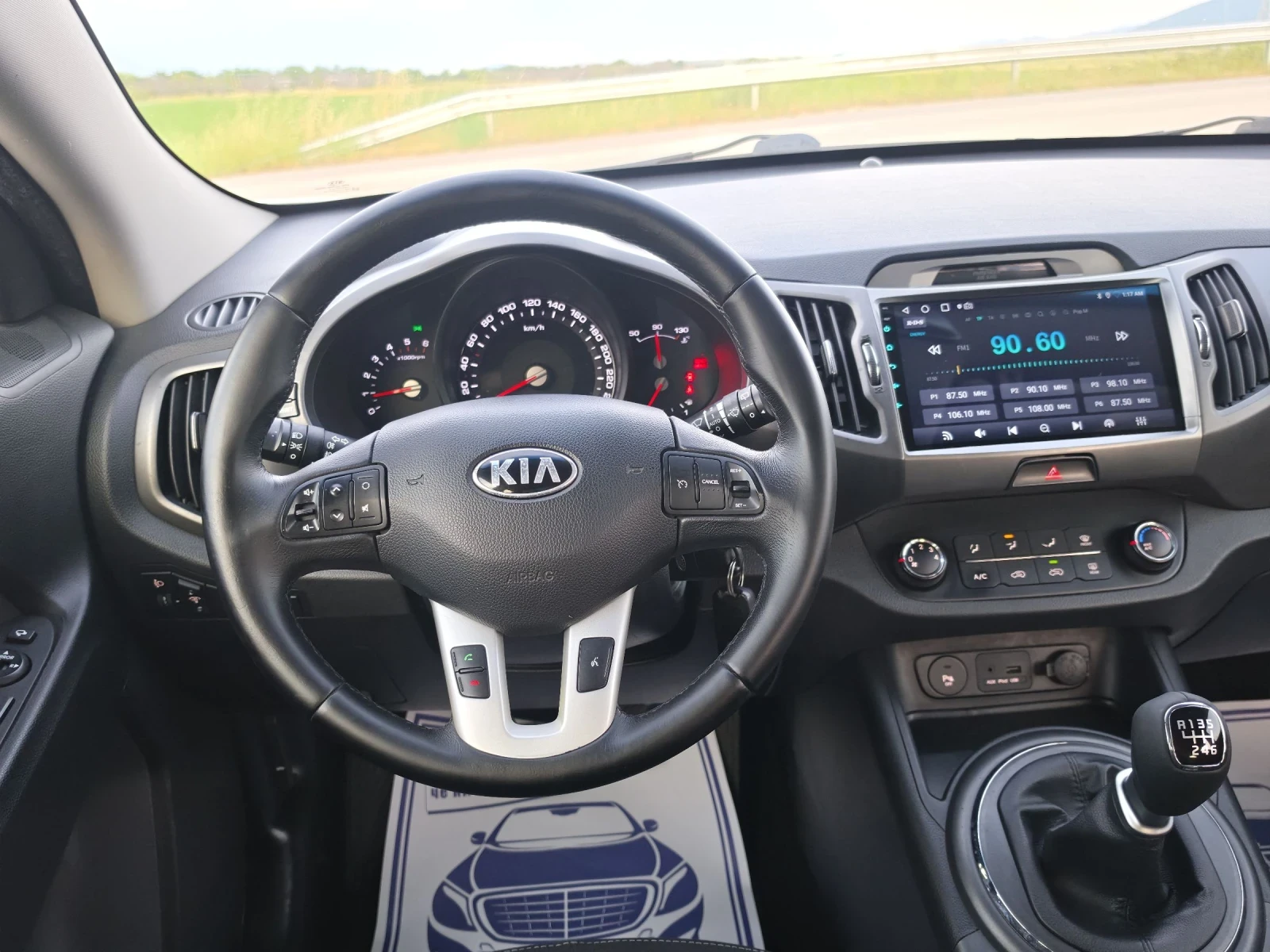 Kia Sportage 1.7 CRDI PLUS 2WD, снимка 10 - Автомобили и джипове - 55077102