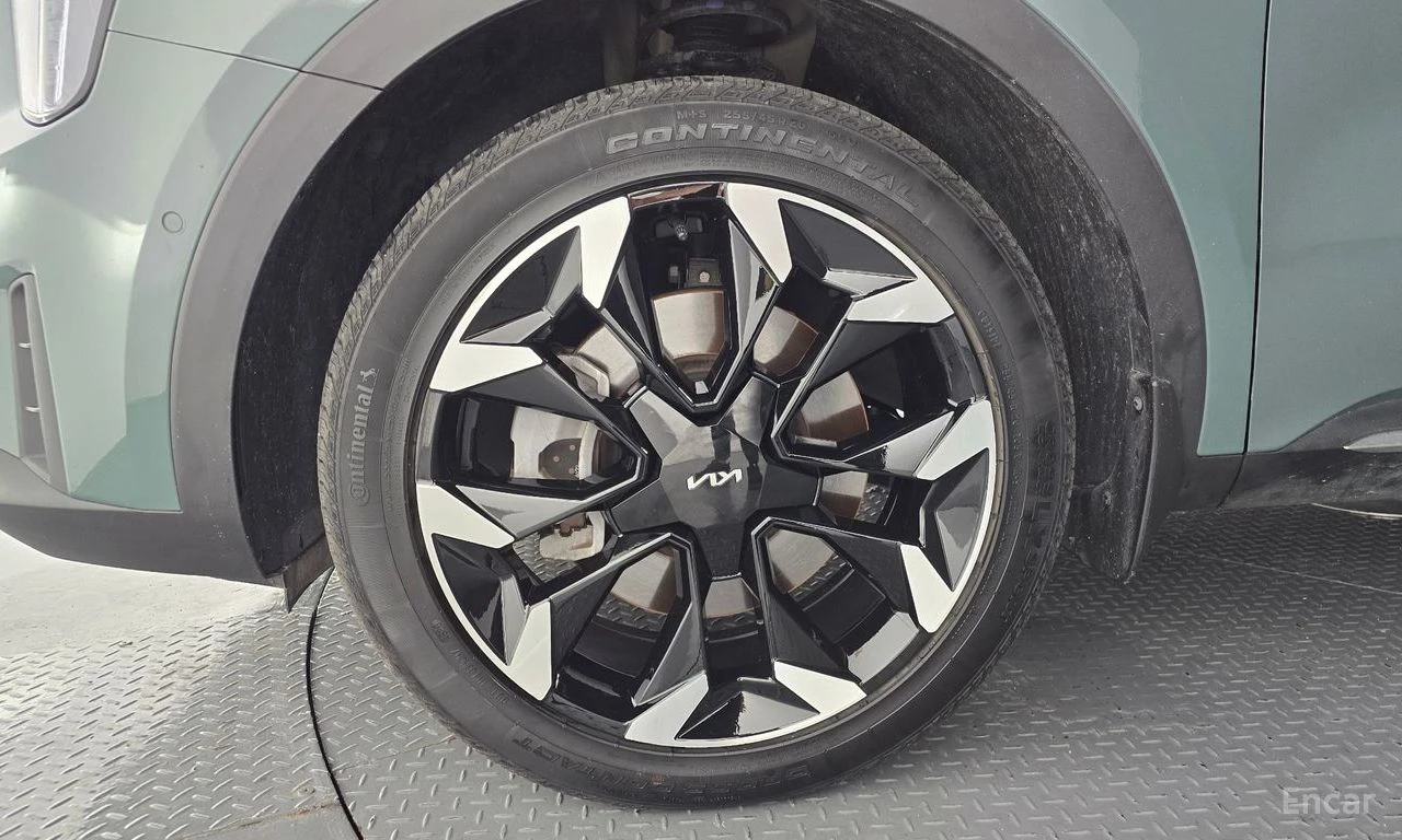 Kia Sorento 2.5T* 4X4* NOBLESSE* ОБДУХ* ДИСТРОНИК* КРАЙНА ЦЕНА, снимка 6 - Автомобили и джипове - 55379775