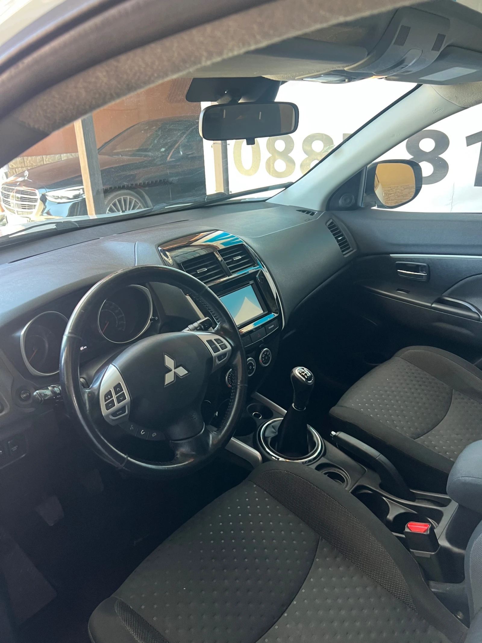 Mitsubishi ASX, снимка 9 - Автомобили и джипове - 55613031