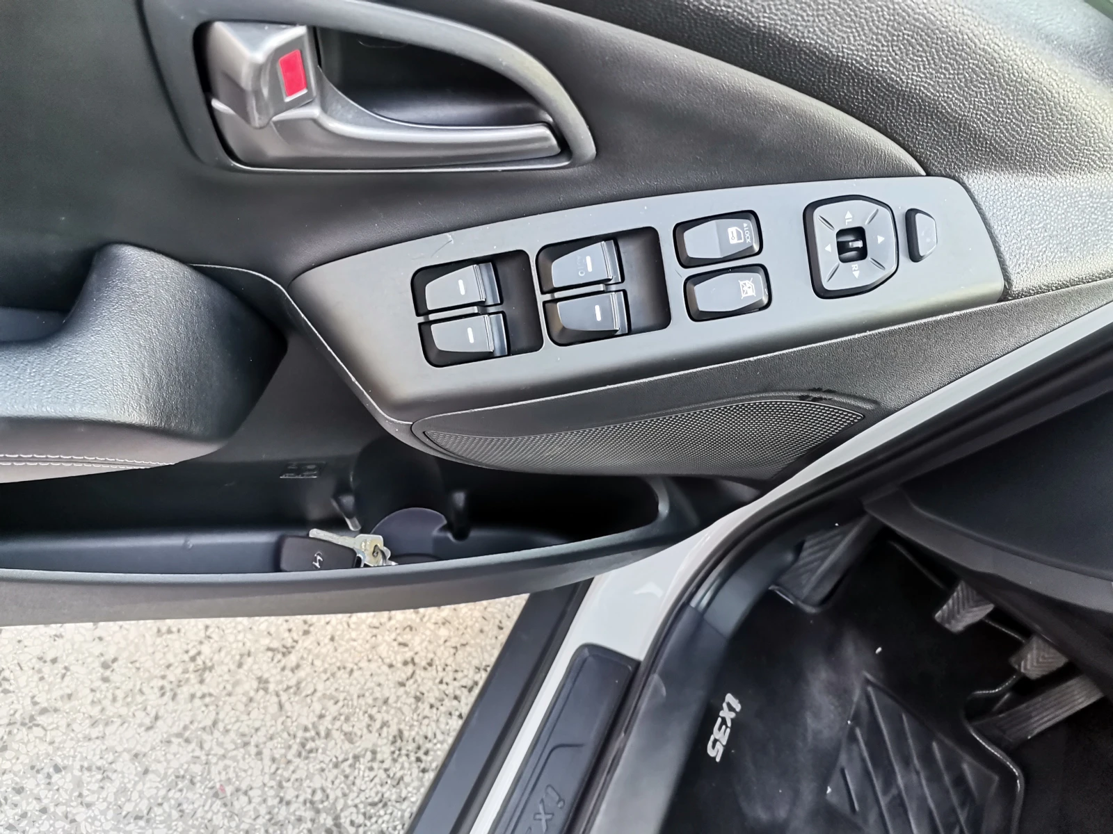 Hyundai IX35 1, 7cdti фейс/панорама, снимка 13 - Автомобили и джипове - 55617770