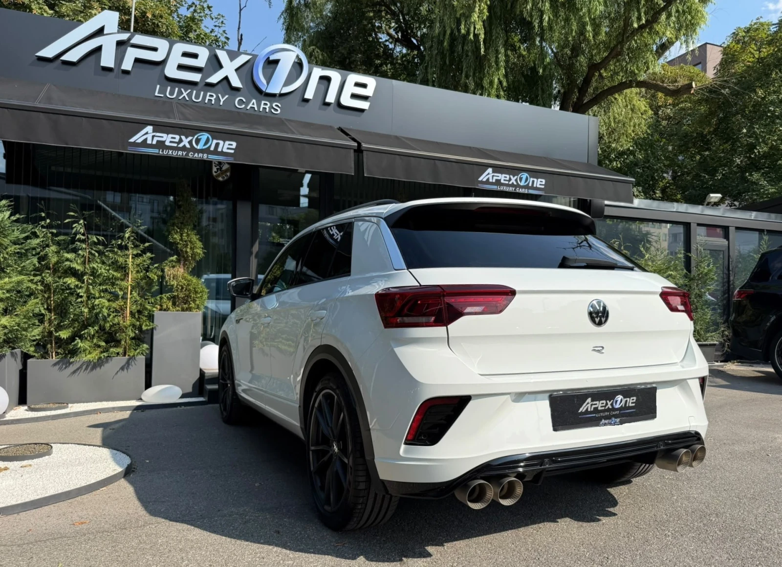 VW T-Roc AKRAPOVIC, снимка 4 - Автомобили и джипове - 55833980