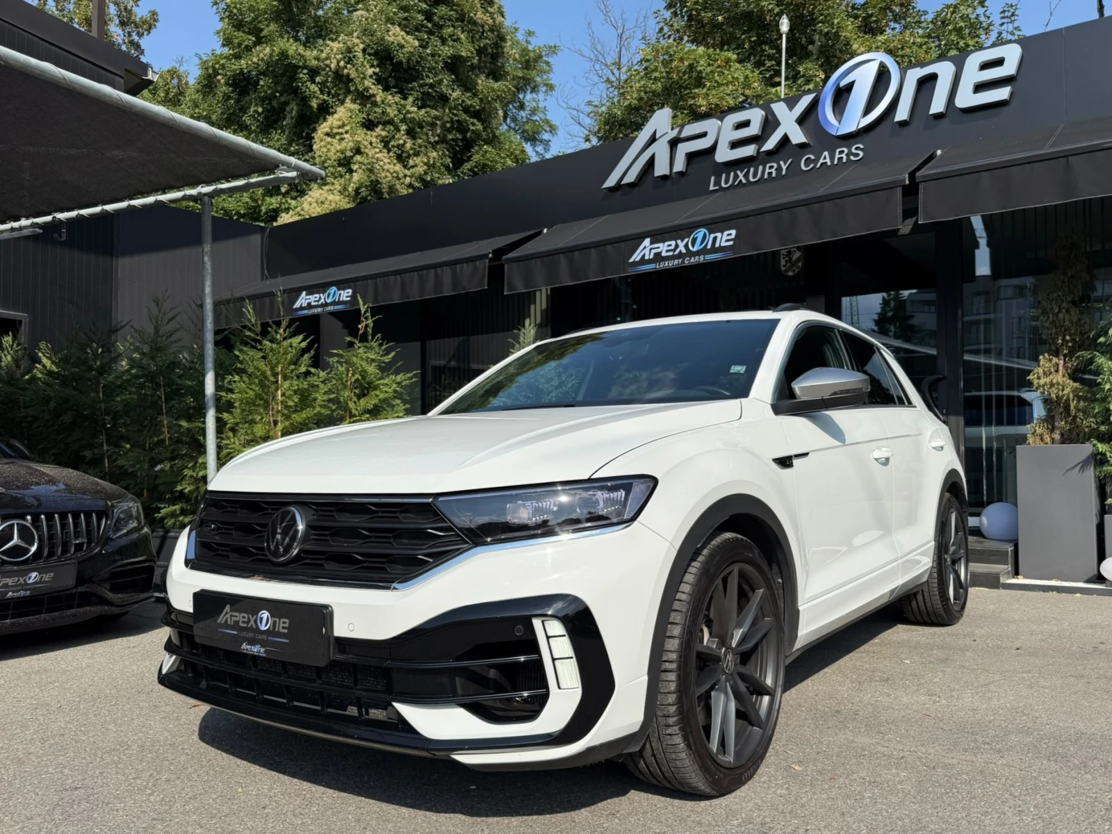 VW T-Roc AKRAPOVIC, снимка 2 - Автомобили и джипове - 55833980