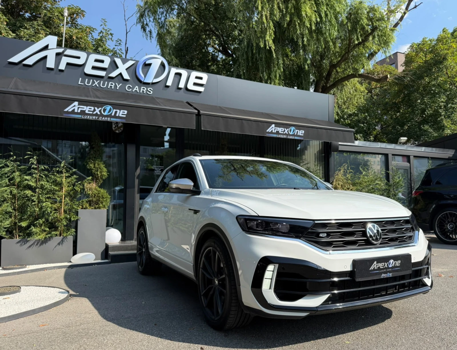 VW T-Roc AKRAPOVIC, снимка 3 - Автомобили и джипове - 55833980