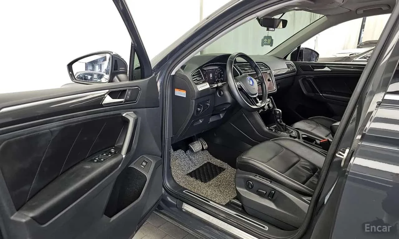 VW Tiguan * 2.0 TDI 4Motion Prestige *  | Mobile.bg � ����������� 10