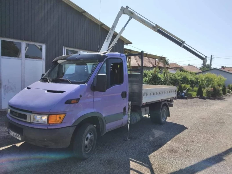 Iveco Daily, снимка 4 - Камиони - 49228163