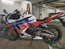  Honda Cbr