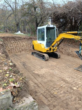 Багер Komatsu PC 10-6, снимка 9