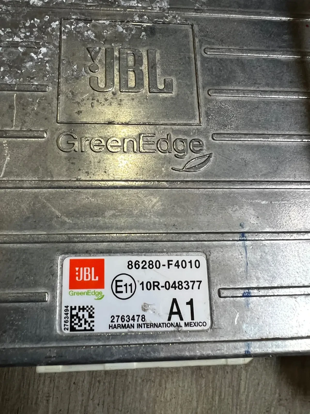 86280-F4010 TOYOTA C-HR  Усилвател JBL | Mobile.bg — изображение 1