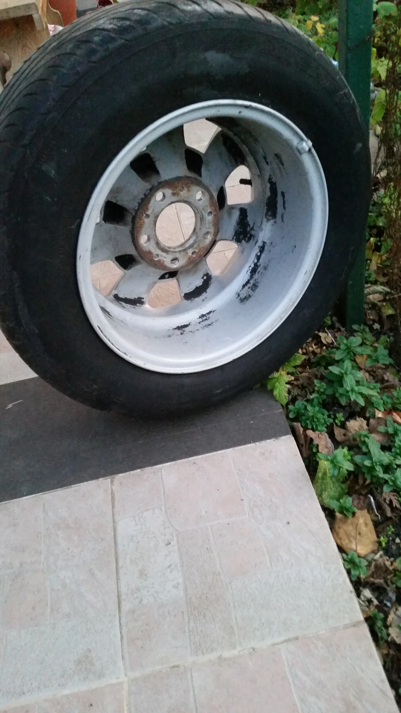���� � ������ 205/65R15 �� BMW | Mobile.bg � ����������� 3