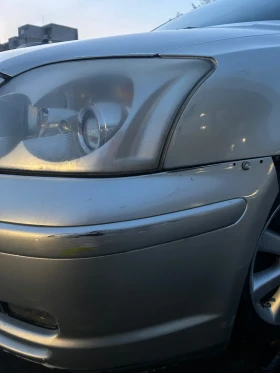 Toyota Avensis 2.2, снимка 8