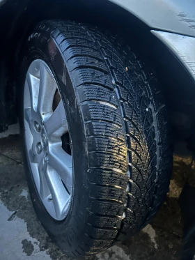 Toyota Avensis 2.2, снимка 2