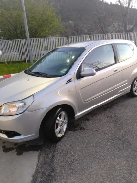 Chevrolet Aveo, снимка 2