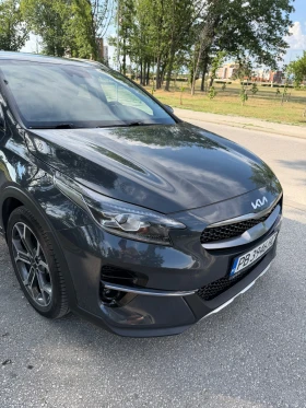 Kia XCeed Executive В Гаранция + КАСКО, снимка 3