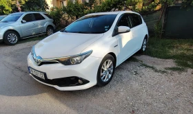 Toyota Auris, снимка 9