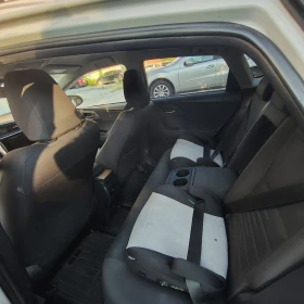 Toyota Auris, снимка 8