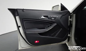 Mercedes-Benz CLA CLA250 4MATIC, снимка 13