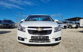 Chevrolet Cruze 1.8 16V AUTO SWISS NAVI, снимка 2