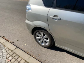 Toyota Corolla verso 1.8 газ, снимка 10