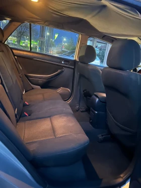 Toyota Avensis 2.2 | Mobile.bg � ����� ������ 12