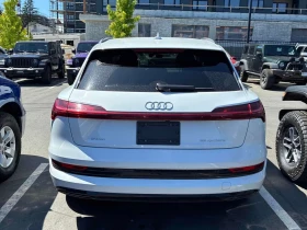 Audi E-Tron * Progressiv * АВТОКРЕДИТ * ОТ ПРЕДСТАВИТЕЛСТВО | Auto.bg — изображение 5